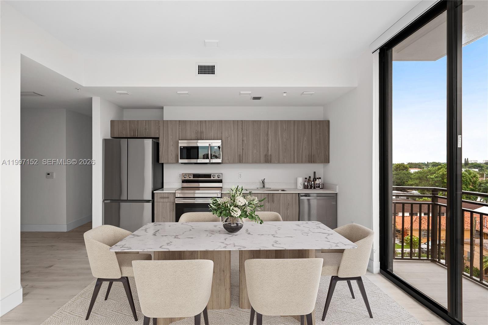 1601 Southwest 32nd Avenue, Unit 511 Miami, FL 33145 - Photo 2 of 6