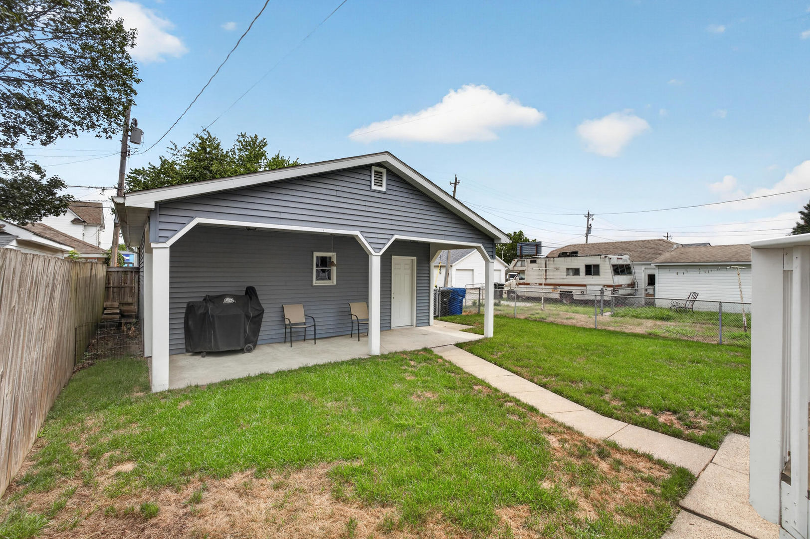 2012 15th Street Moline, IL 61265 - Photo 27 of 29 Gallery Image 27