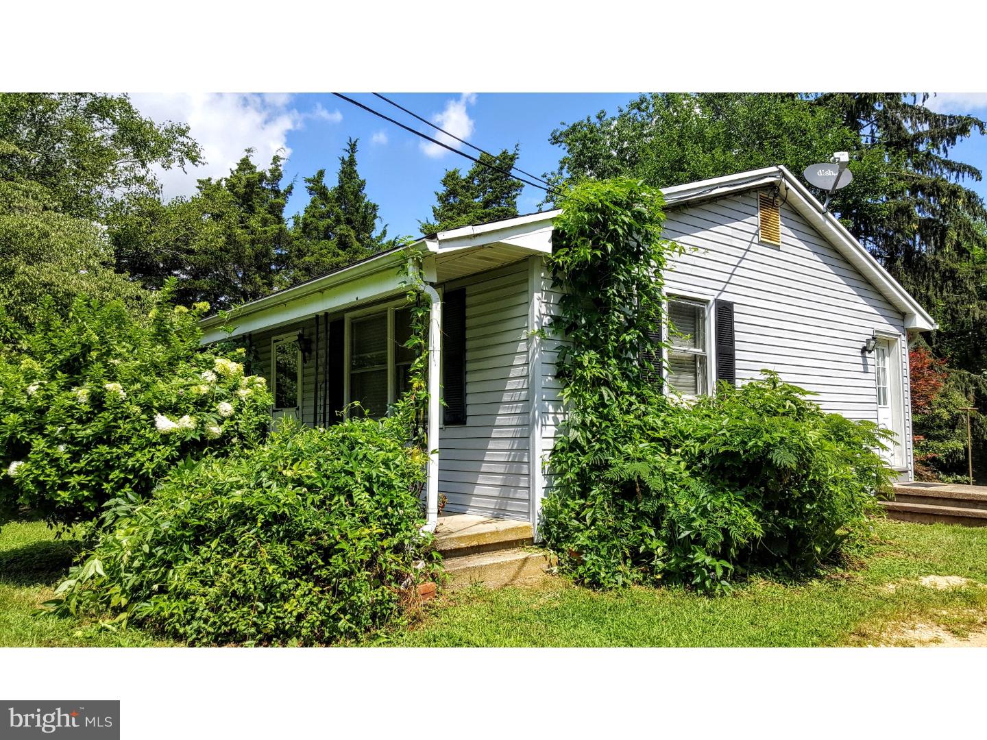 227 Sheep Pen Road Elmer, NJ 08318 - Photo 2 of 11