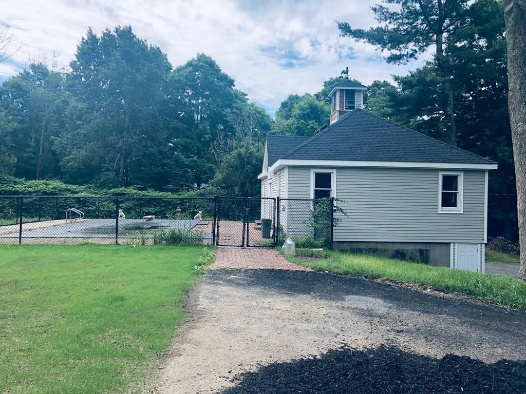 457 Edmands Road Framingham, MA 01701 - Photo 6 of 31 a front view of a house with garden
