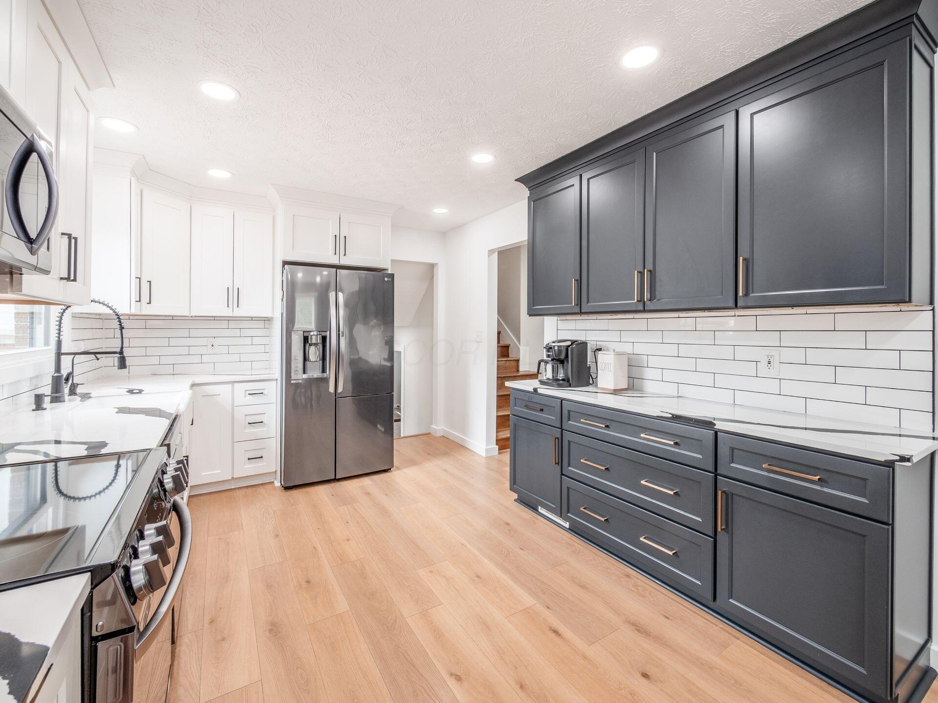 16707 County Home Road Marysville, OH 43040 - Photo 16 of 52 Black stainless steel appliances