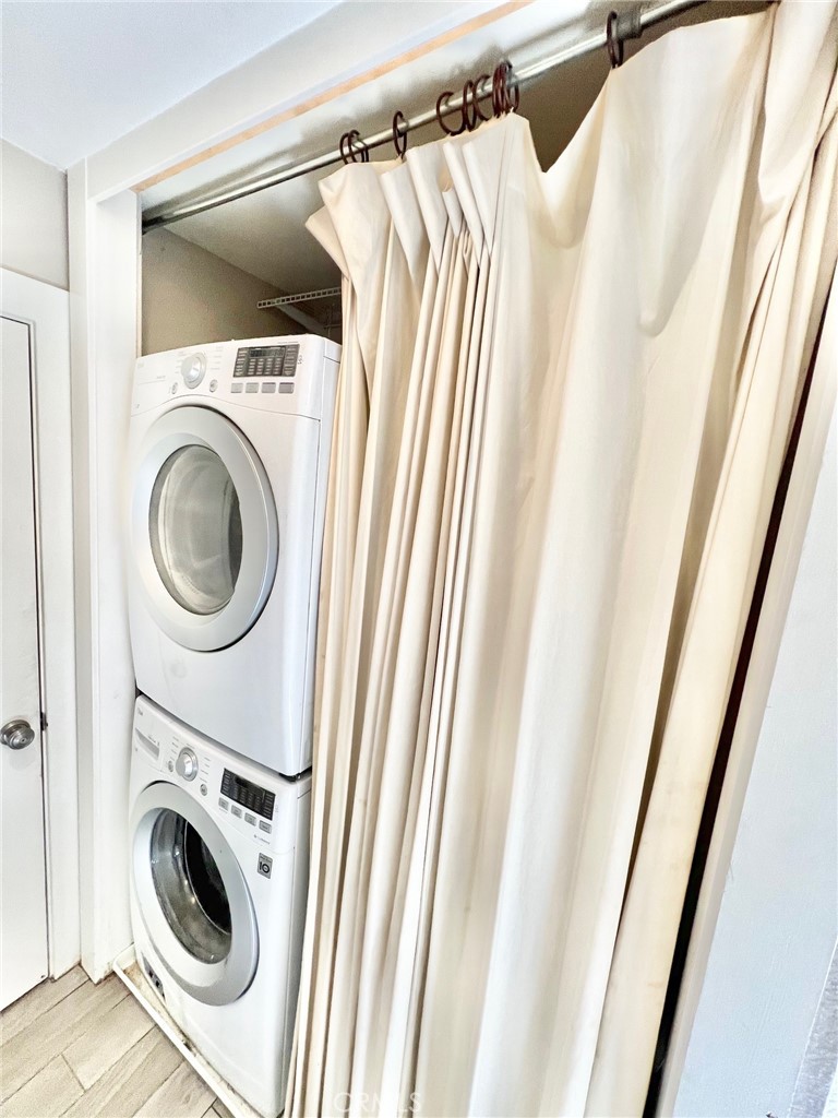 82 Canyon Terrace Road Avalon, CA 90704 - Photo 9 of 23 a close up view of a washer and dryer