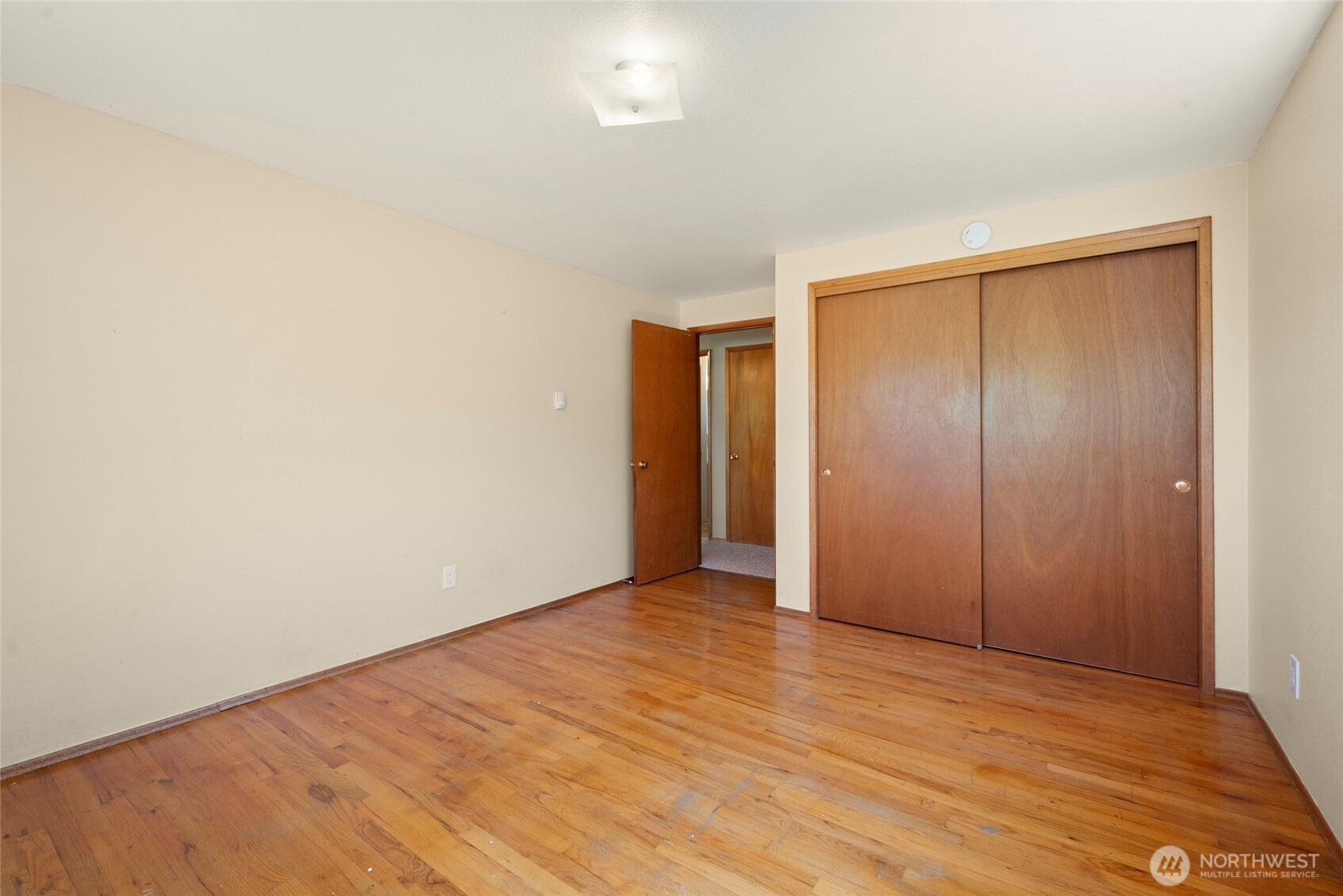 3610 Oakes Avenue Everett, WA 98201 - Photo 11 of 37 a view of an empty room