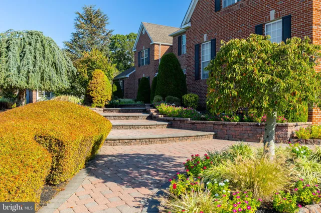 a view of outdoor space yard swimming pool and patio