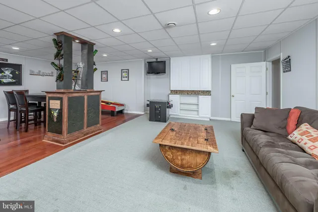 $1,060,900 | 218 Dominic's Court, Swedesboro, NJ 08085