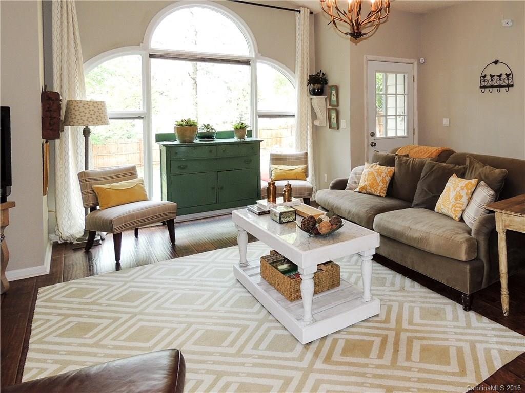 6219 Sullins Road Charlotte, NC 28214 - Photo 2 of 21 Gallery Image 2