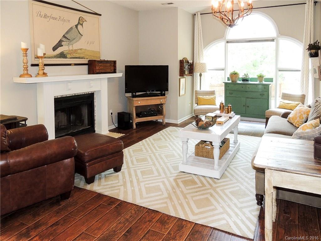 6219 Sullins Road Charlotte, NC 28214 - Photo 3 of 21 Gallery Image 3