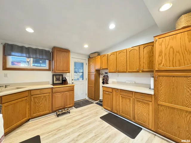 $174,900 | 1505 West Leonard Drive, Chillicothe, IL 61523