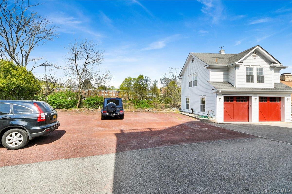 2 Harbor Lane, Unit 102 New Rochelle, NY 10805 - Photo 23 of 30