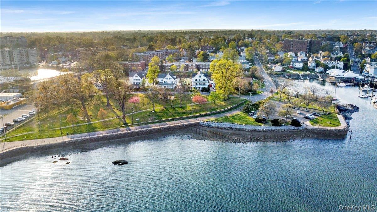 2 Harbor Lane, Unit 102 New Rochelle, NY 10805 - Photo 26 of 30