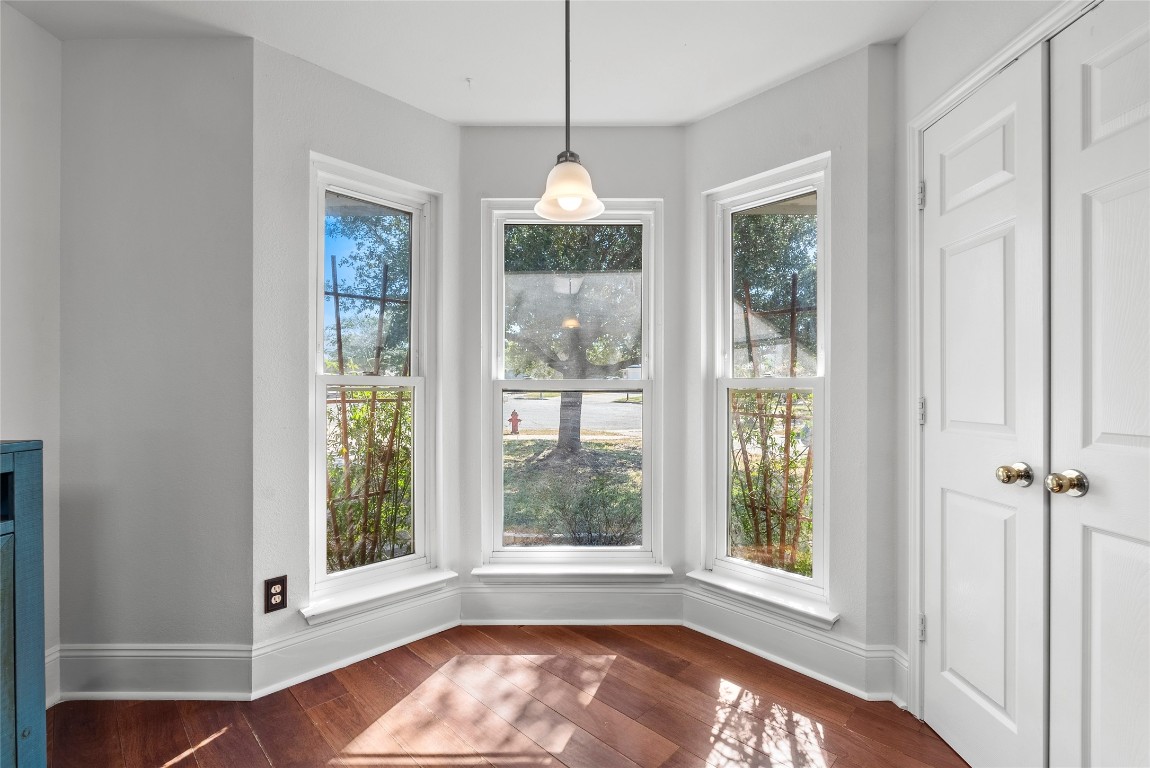 212 Valley Run Trail Elgin, TX 78621 - Photo 8 of 31 a window in an empty room with a window