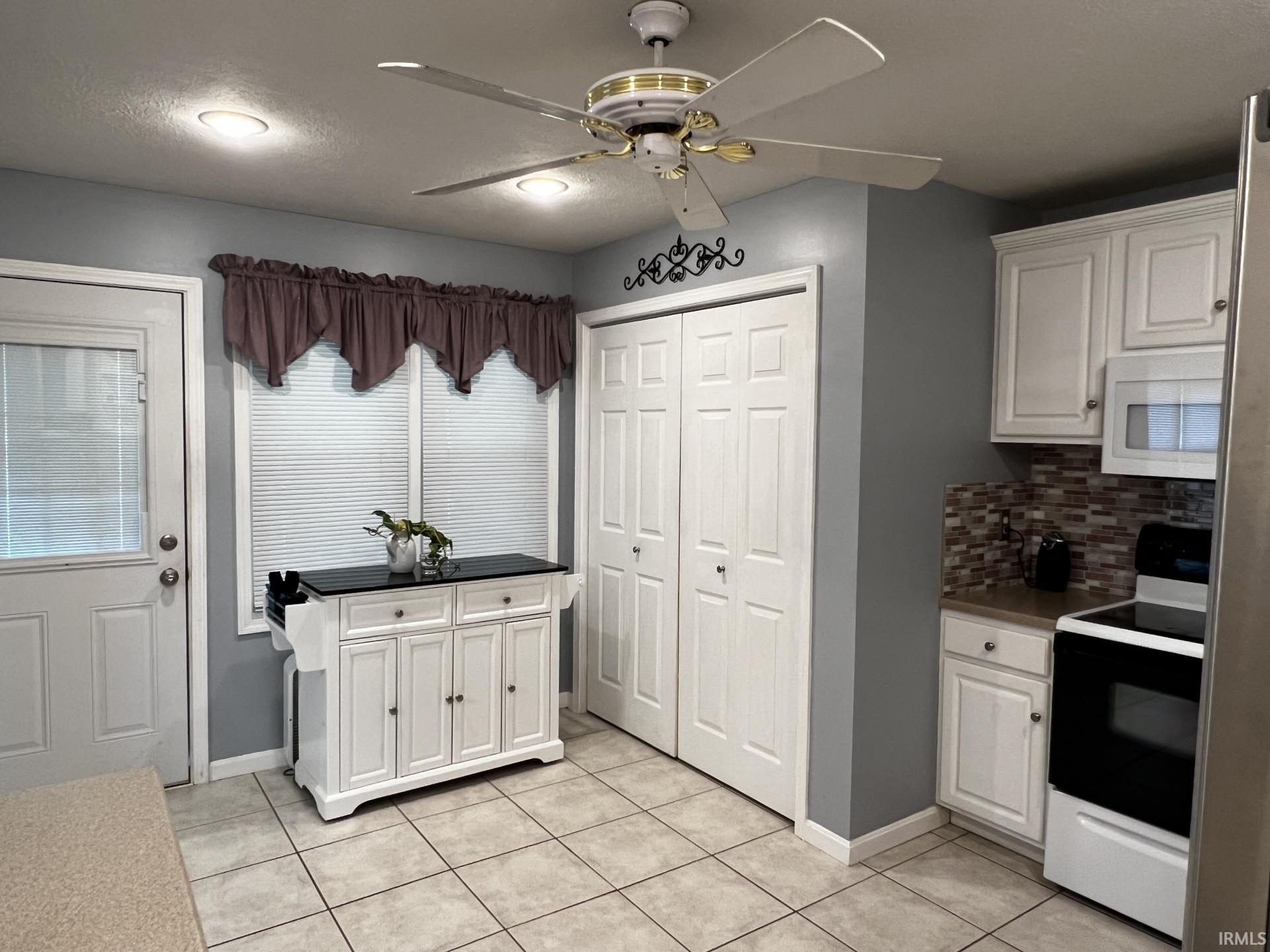2654 Fuquay Road Newburgh, IN 47630 - Photo 9 of 30 Gallery Image 9