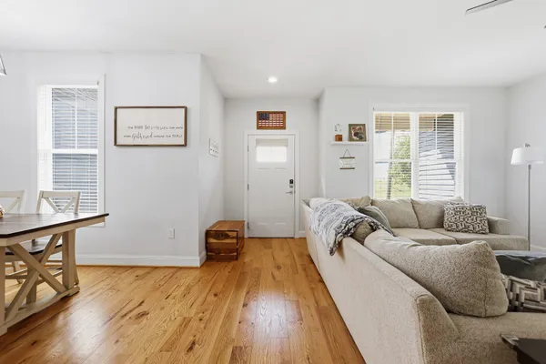 $450,000 | 596 Welltown Road, Winchester, VA 22603