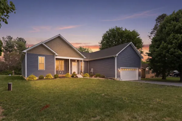 $450,000 | 596 Welltown Road, Winchester, VA 22603