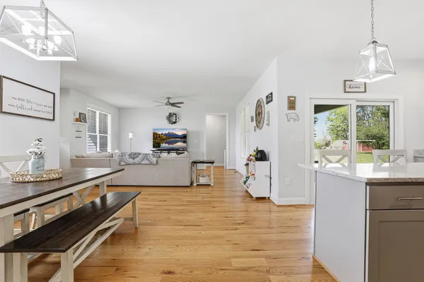 $450,000 | 596 Welltown Road, Winchester, VA 22603