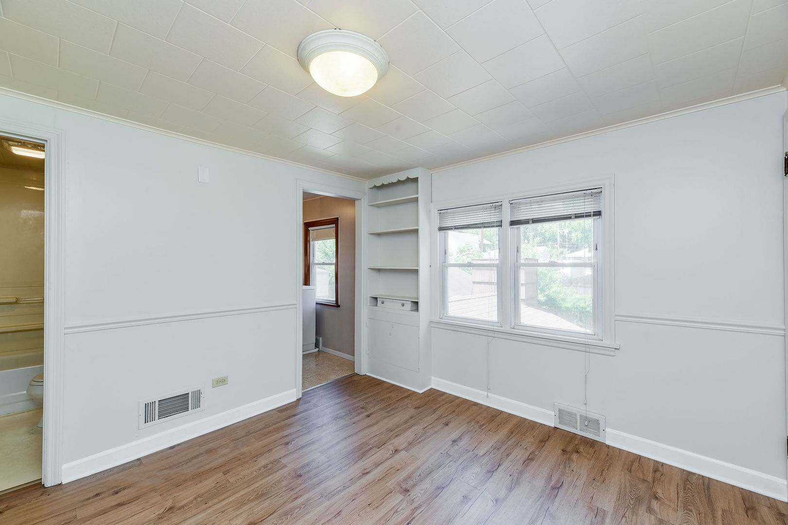 716 Walnut Street, Unit 2 Lemont, IL 60439 - Photo 8 of 10