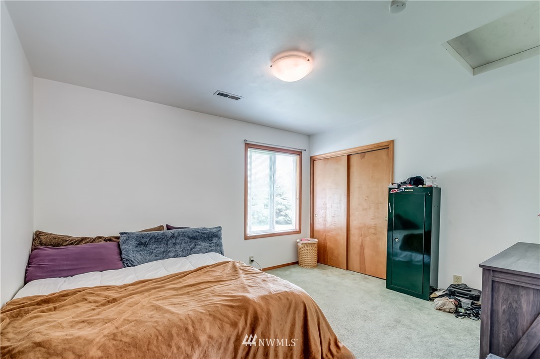 2076 East Badger Road Everson, WA 98247 - Photo 11 of 30 Gallery Image 11
