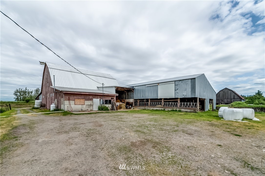 2076 East Badger Road Everson, WA 98247 - Photo 13 of 30 Gallery Image 13