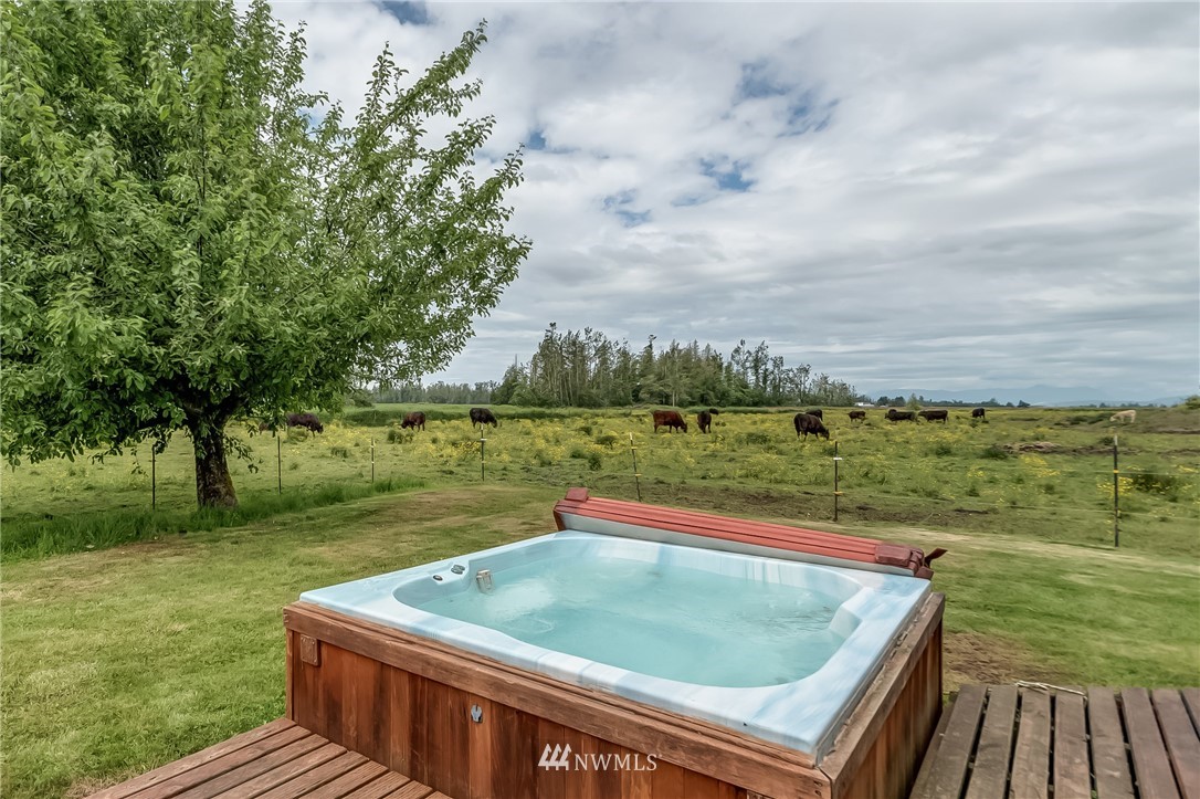 2076 East Badger Road Everson, WA 98247 - Photo 22 of 30 Gallery Image 22