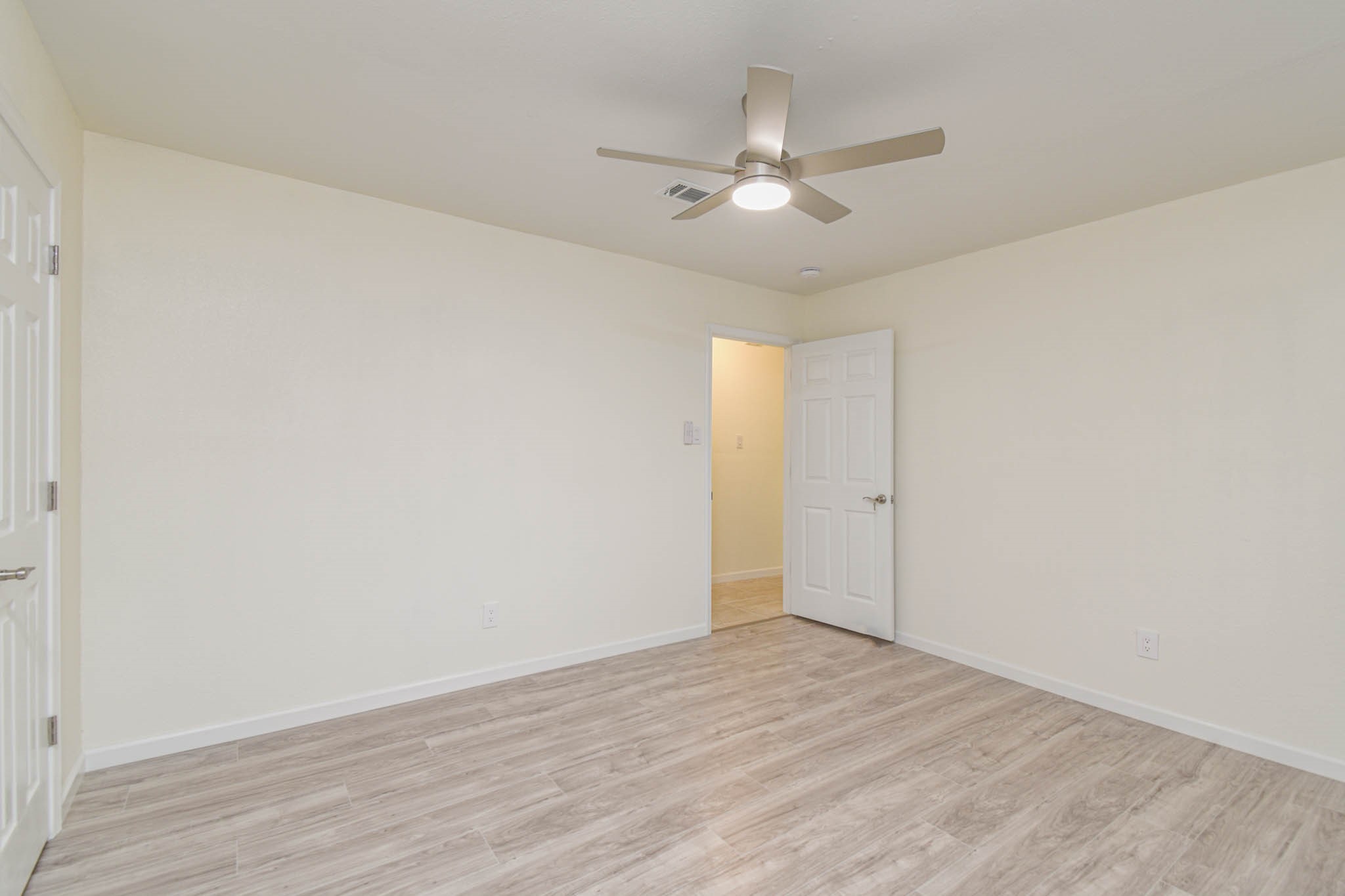 5003 Denoron Drive Houston, TX 77048 - Photo 25 of 30