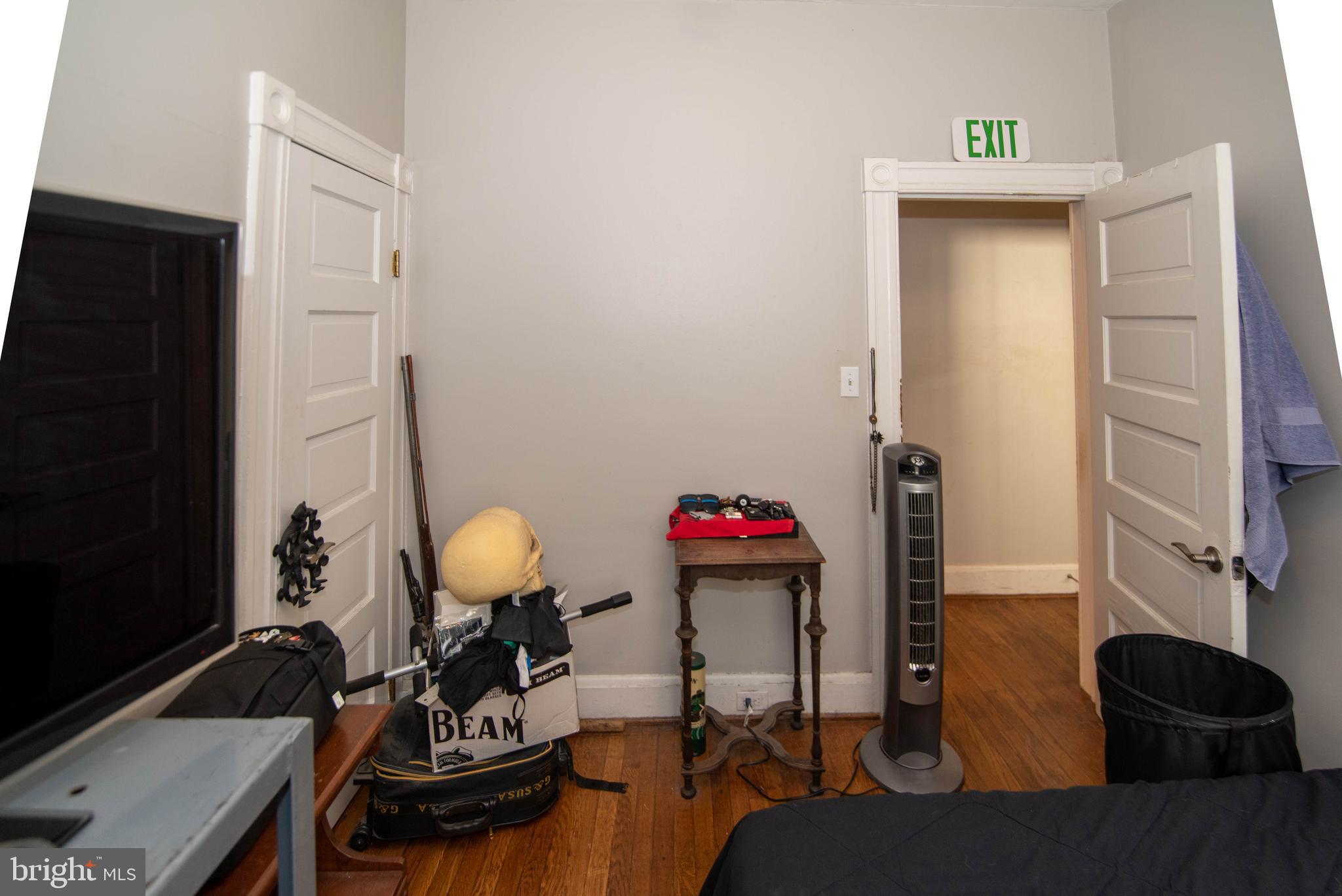 4137 Roland Avenue Baltimore, MD 21211 - Photo 11 of 34 Unit 1