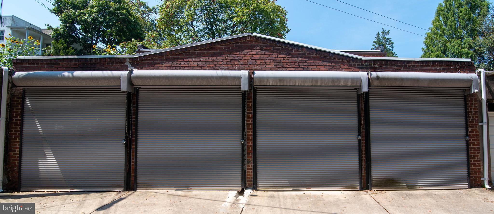4137 Roland Avenue Baltimore, MD 21211 - Photo 5 of 34 Garages 5-6 (Double wides)