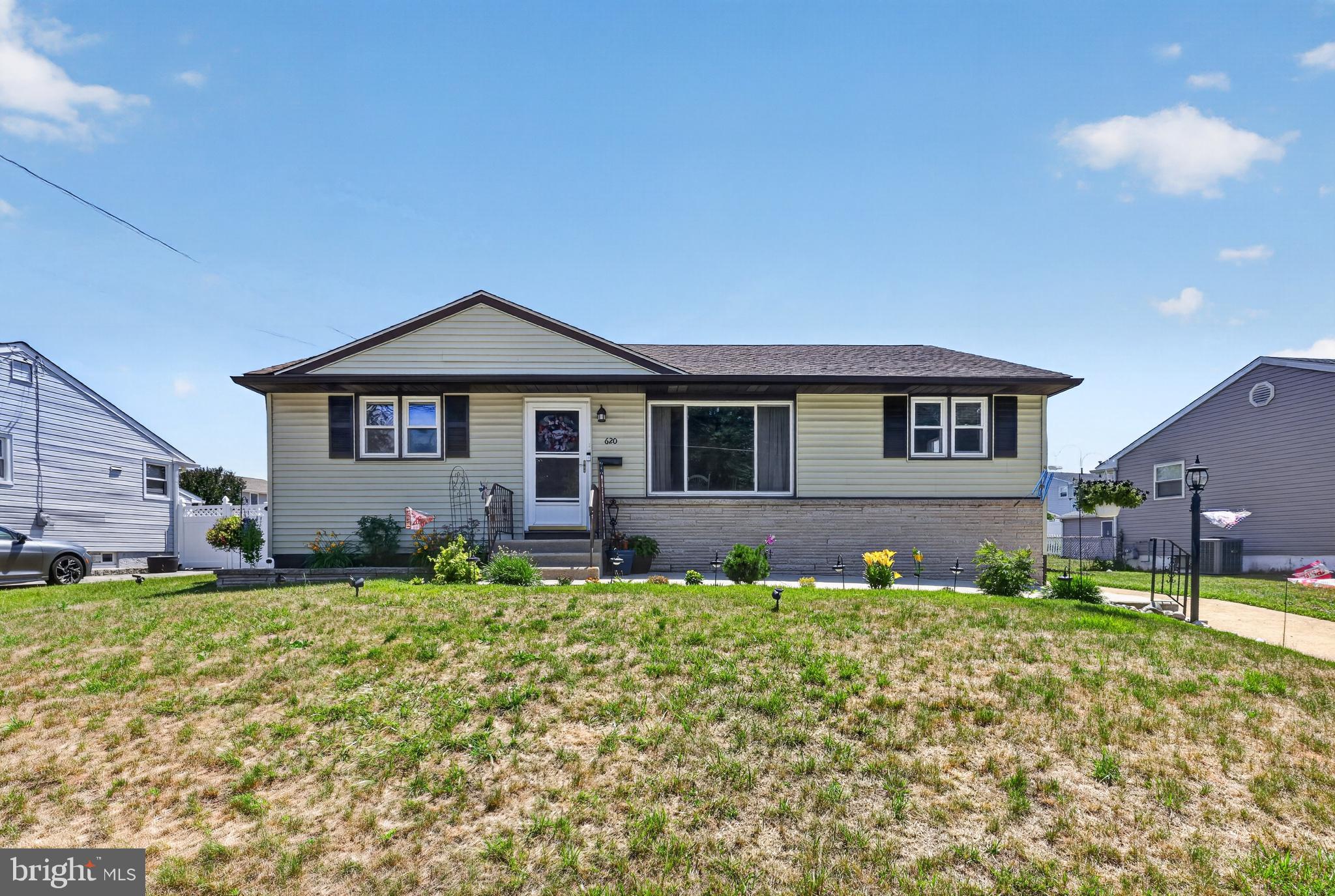 620 West 3rd Avenue Runnemede, NJ 08078 - Photo 1 of 30