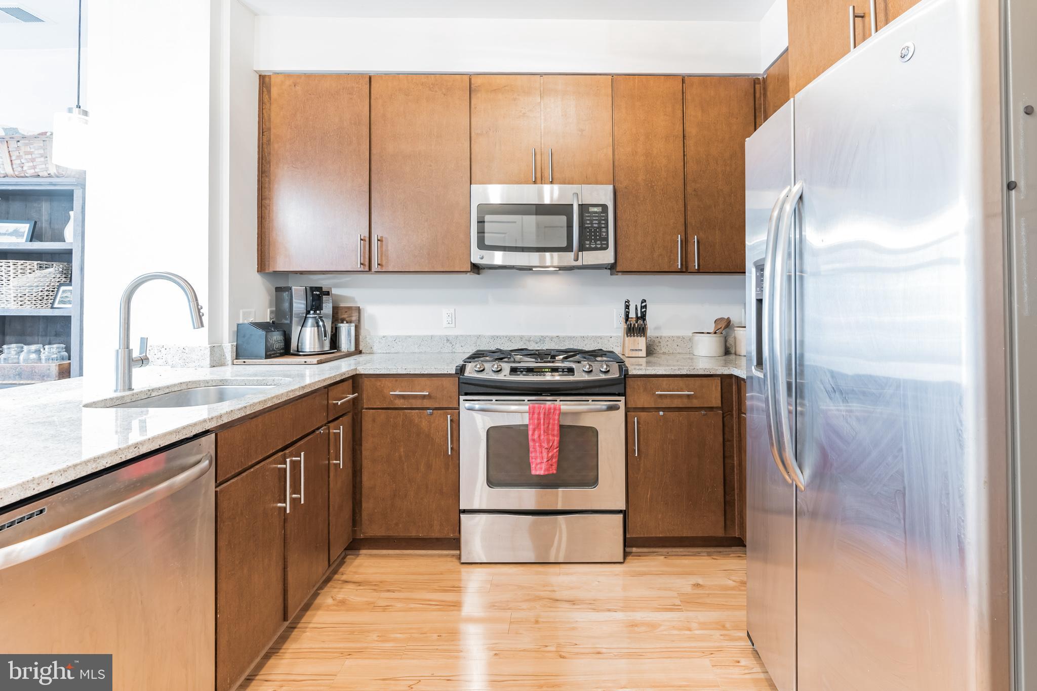 8005 13th Street, Unit 101 Silver Spring, MD 20910 - Photo 2 of 29 Spacious kitchen with granite counter tops