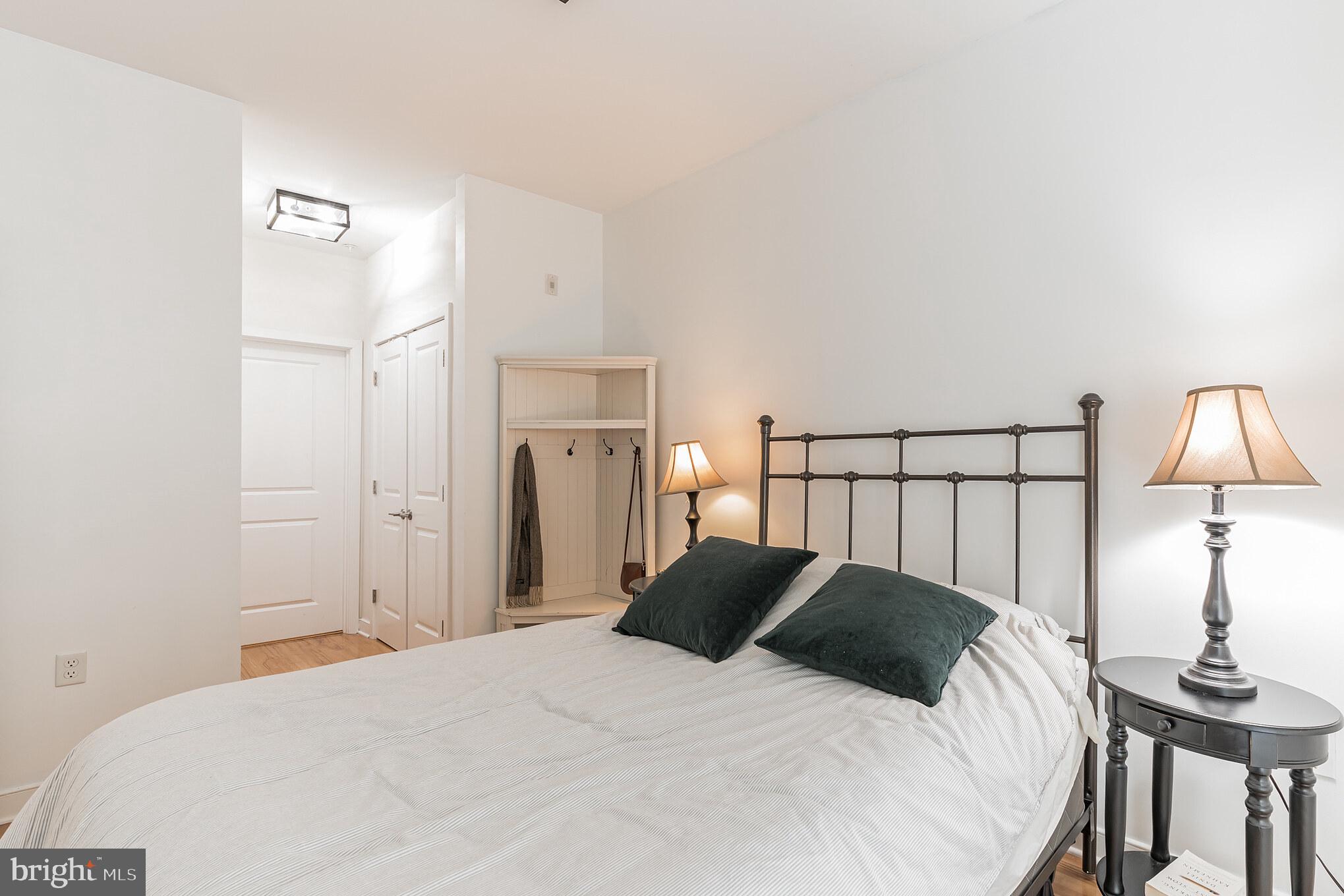 8005 13th Street, Unit 101 Silver Spring, MD 20910 - Photo 14 of 29 Light filled room
