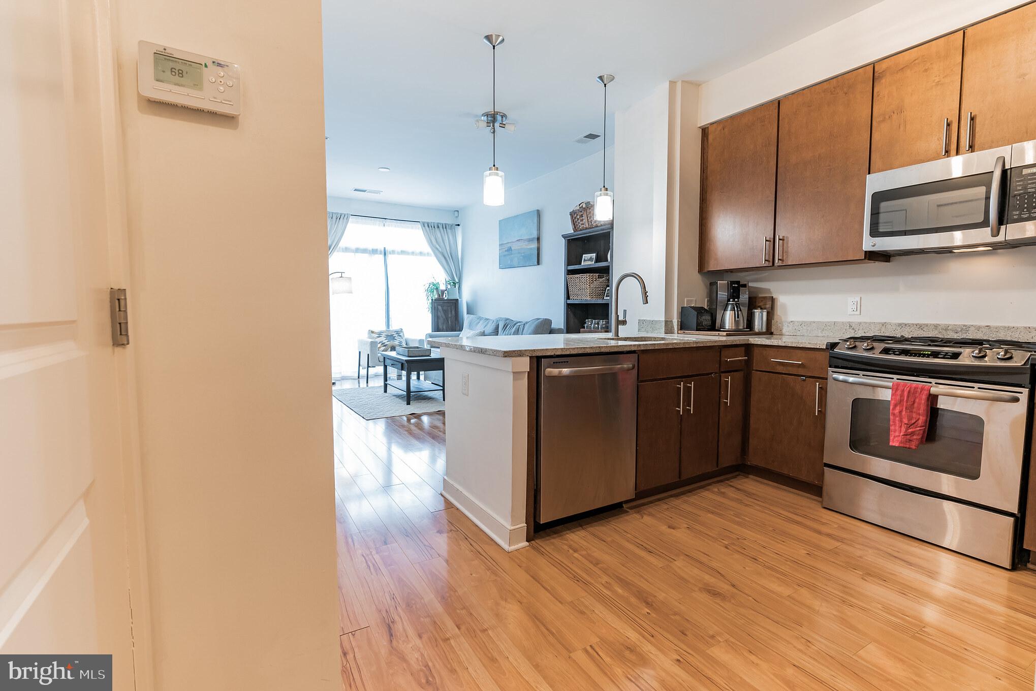 8005 13th Street, Unit 101 Silver Spring, MD 20910 - Photo 4 of 29 Hardwood floors