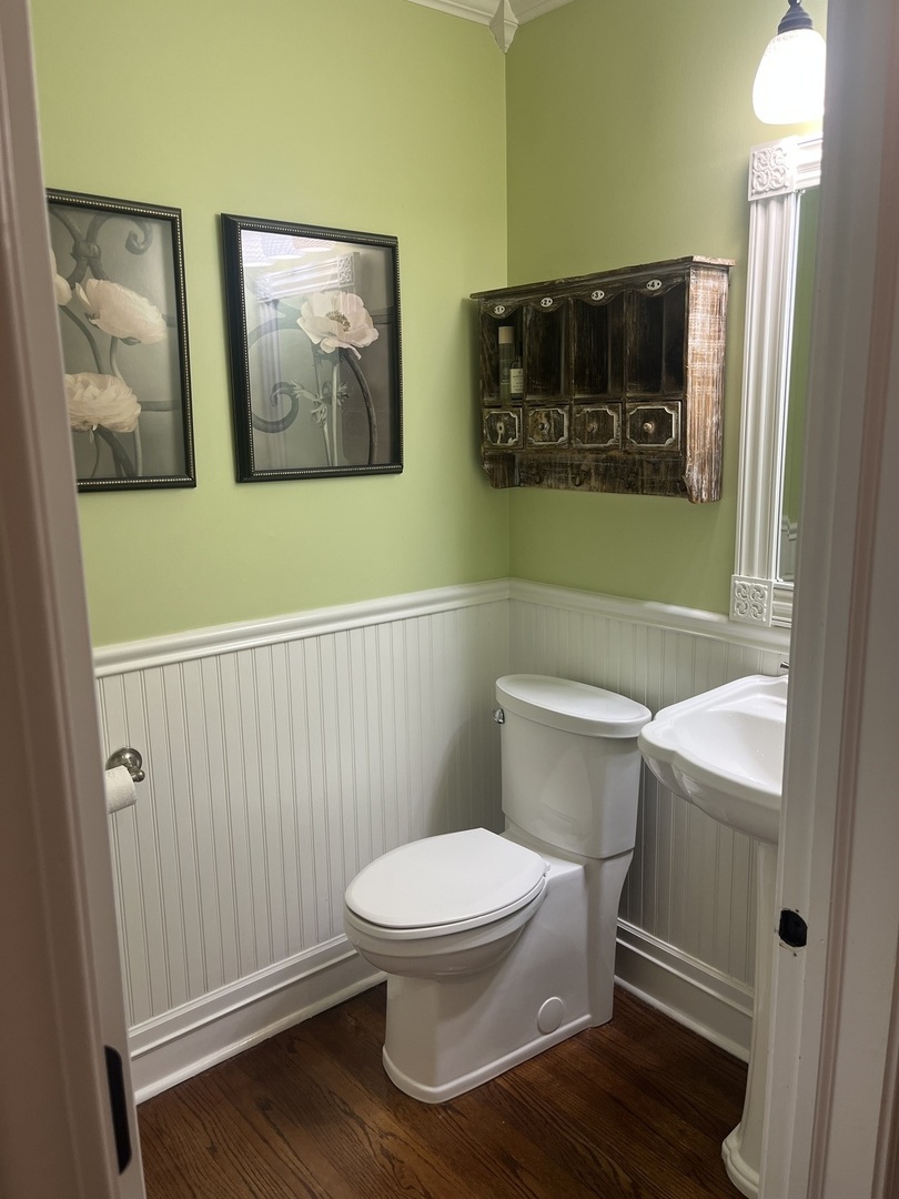2030 Forest Ridge Road St. Charles, IL 60174 - Photo 10 of 23