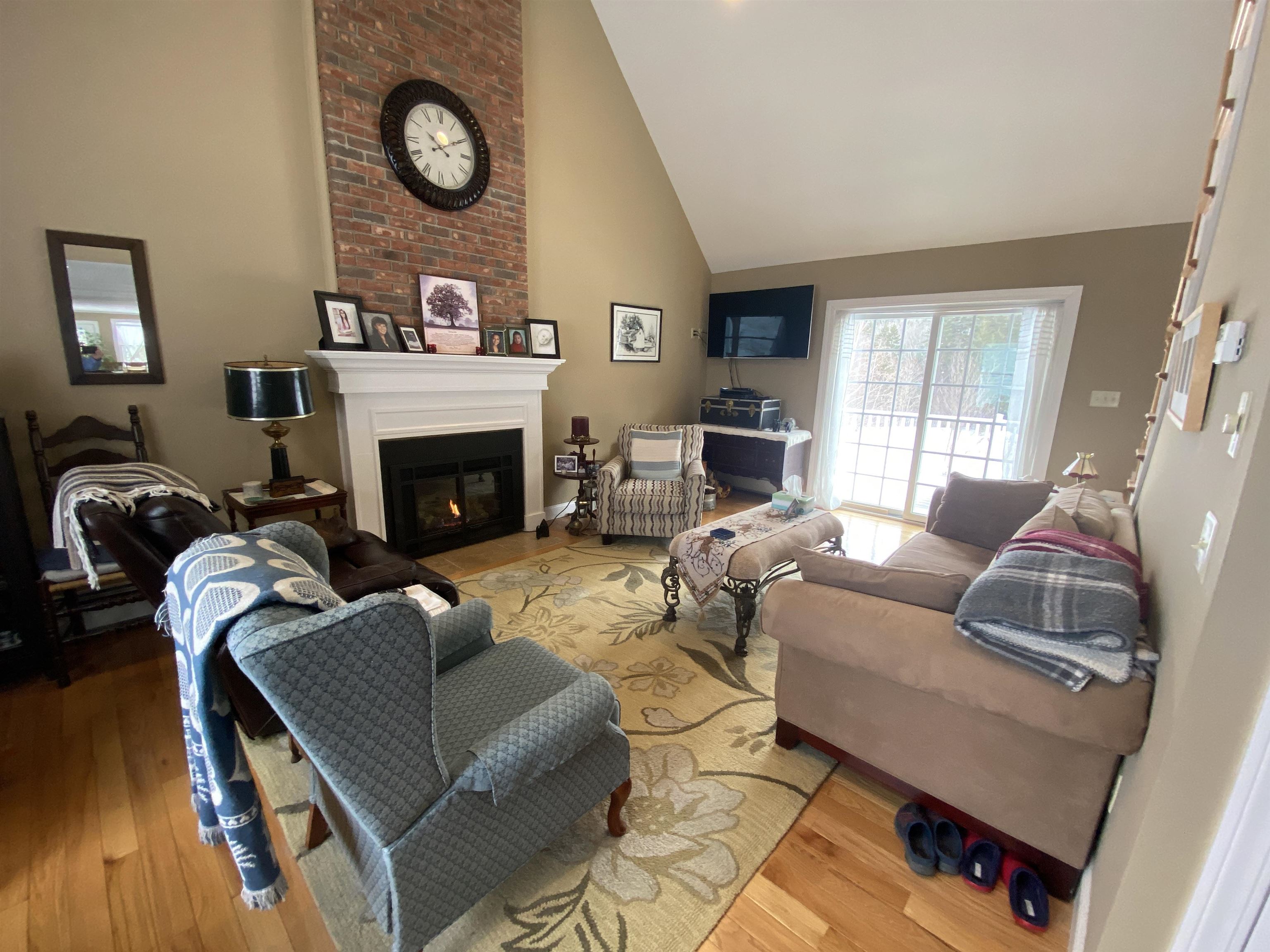 1035 Highway 121 Windham, VT 05359 - Photo 6 of 40