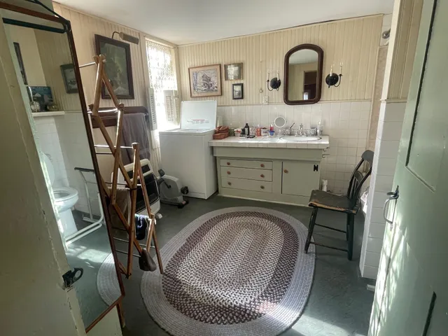 $325,000 | 668 Urquhart Road, Newbury, VT 05051