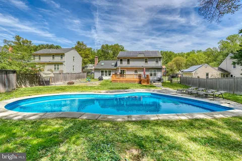 $915,000 | 14716 Peachwood Drive, Silver Spring, MD 20905