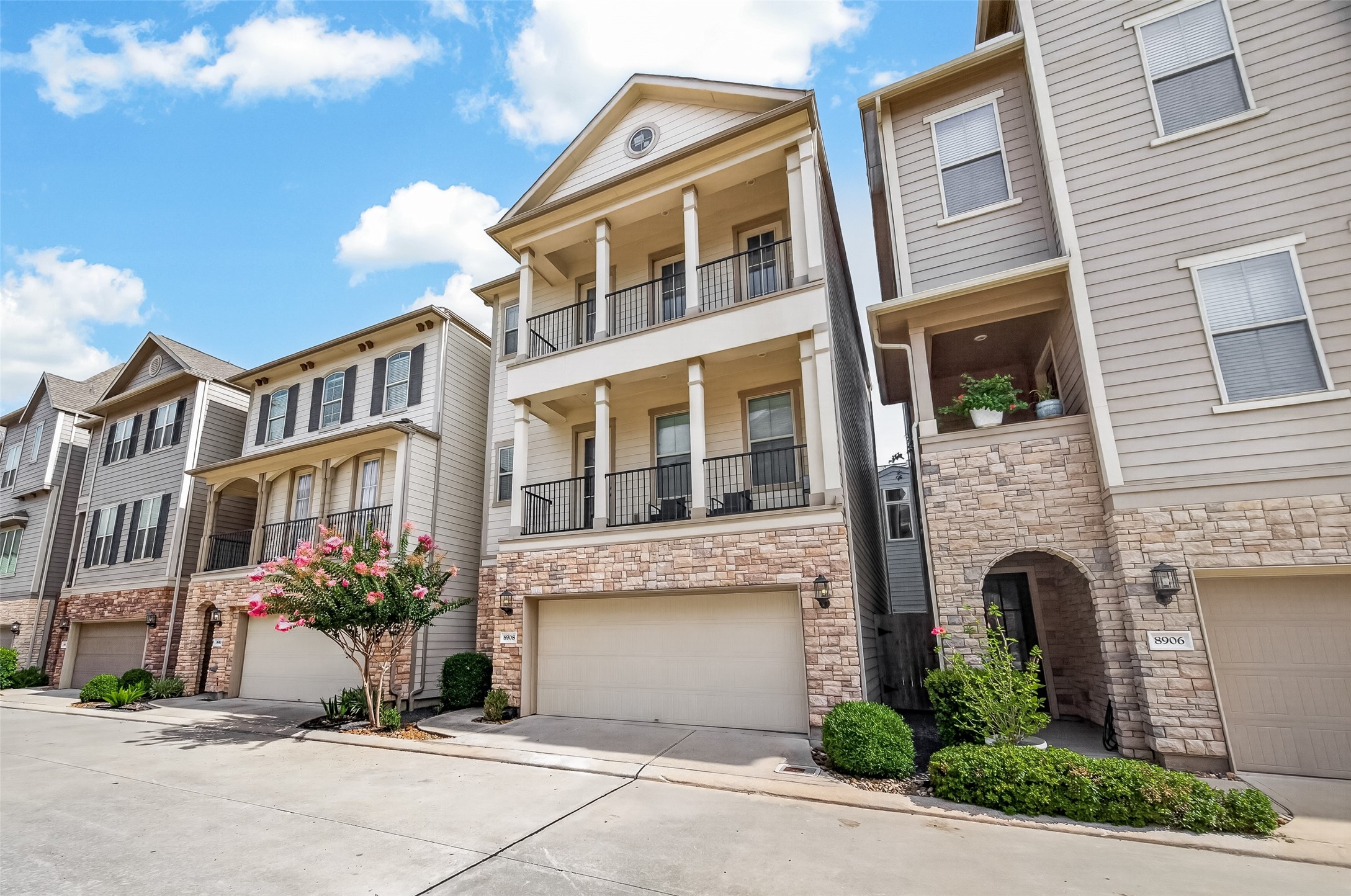8908 Terrace Pass Drive Houston, TX 77080 - Photo 3 of 30
