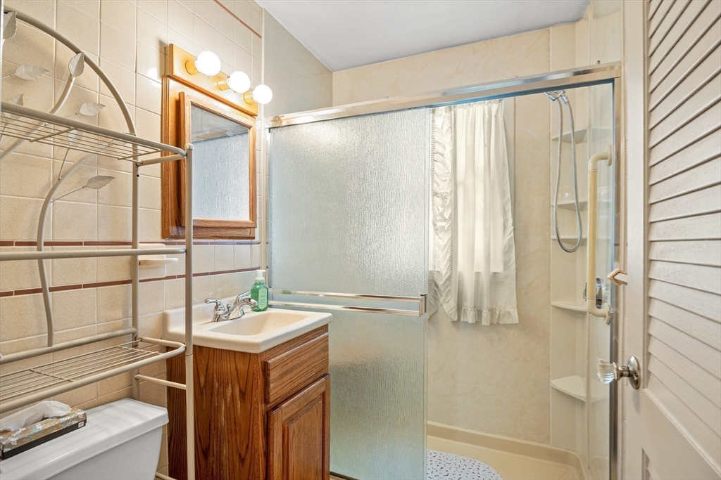 1855 Parker Street Springfield, MA 01128 - Photo 15 of 20
