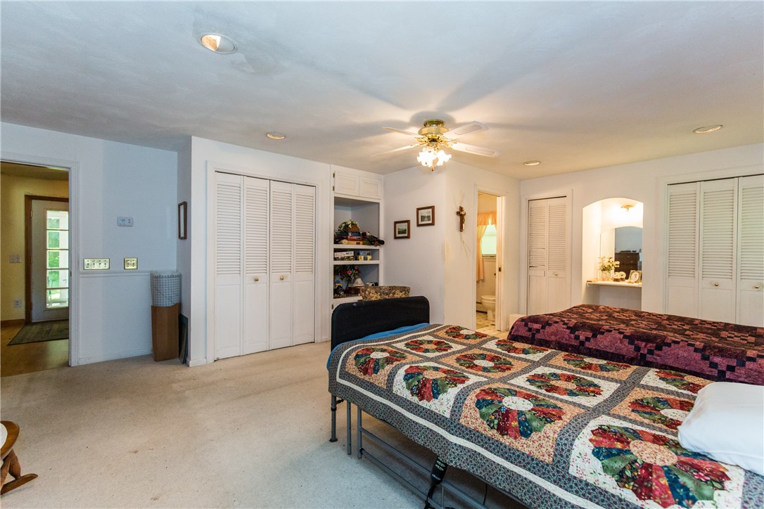 1240 Snake Hill Road Glocester, RI 02857 - Photo 18 of 38