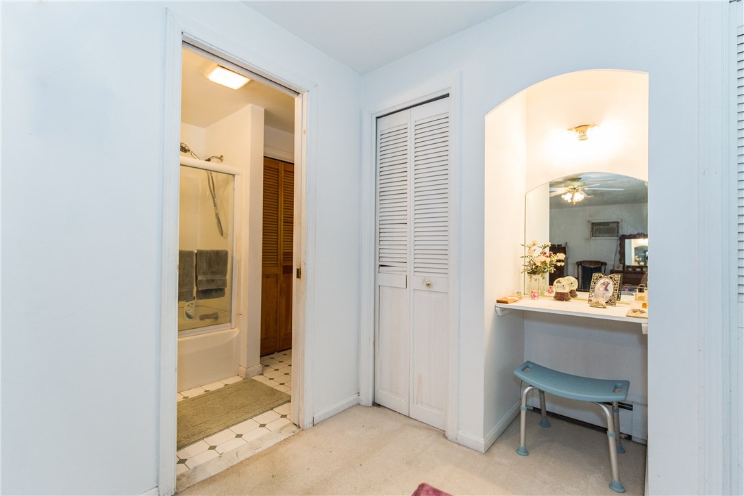 1240 Snake Hill Road Glocester, RI 02857 - Photo 20 of 38