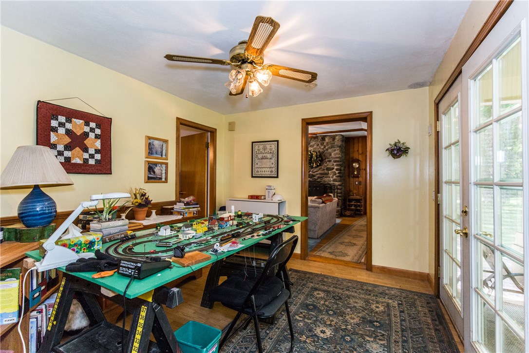 1240 Snake Hill Road Glocester, RI 02857 - Photo 25 of 38
