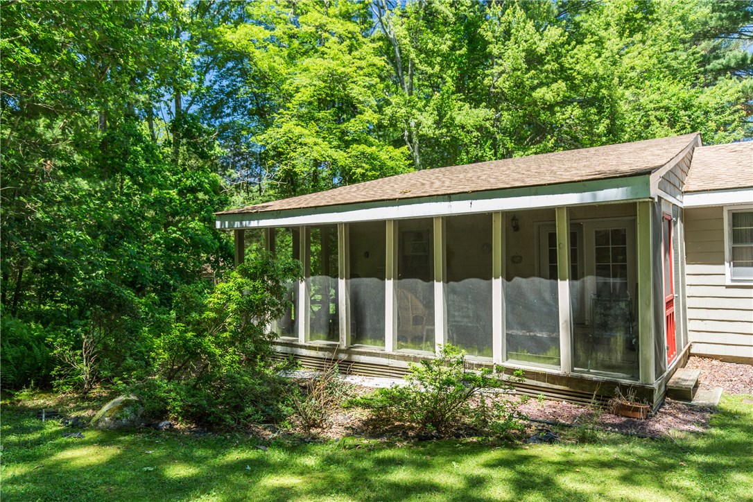 1240 Snake Hill Road Glocester, RI 02857 - Photo 29 of 38