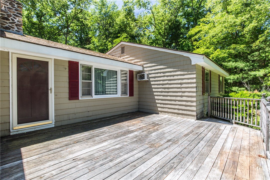 1240 Snake Hill Road Glocester, RI 02857 - Photo 30 of 38
