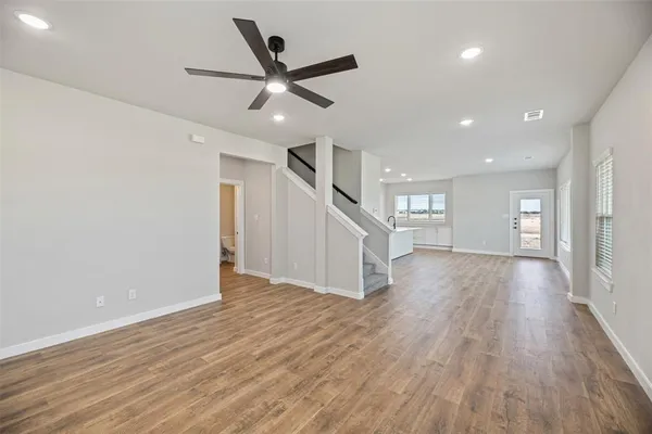 $2,425 | 4266 Clovis Street, Midlothian, TX 76065