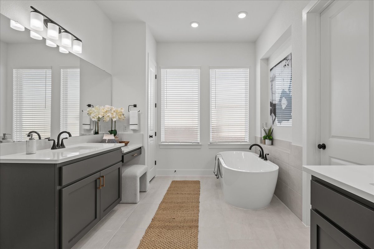 213 Firethorn Road Marble Falls, TX 78654 - Photo 8 of 17 REPRESENTATIVE PHOTO