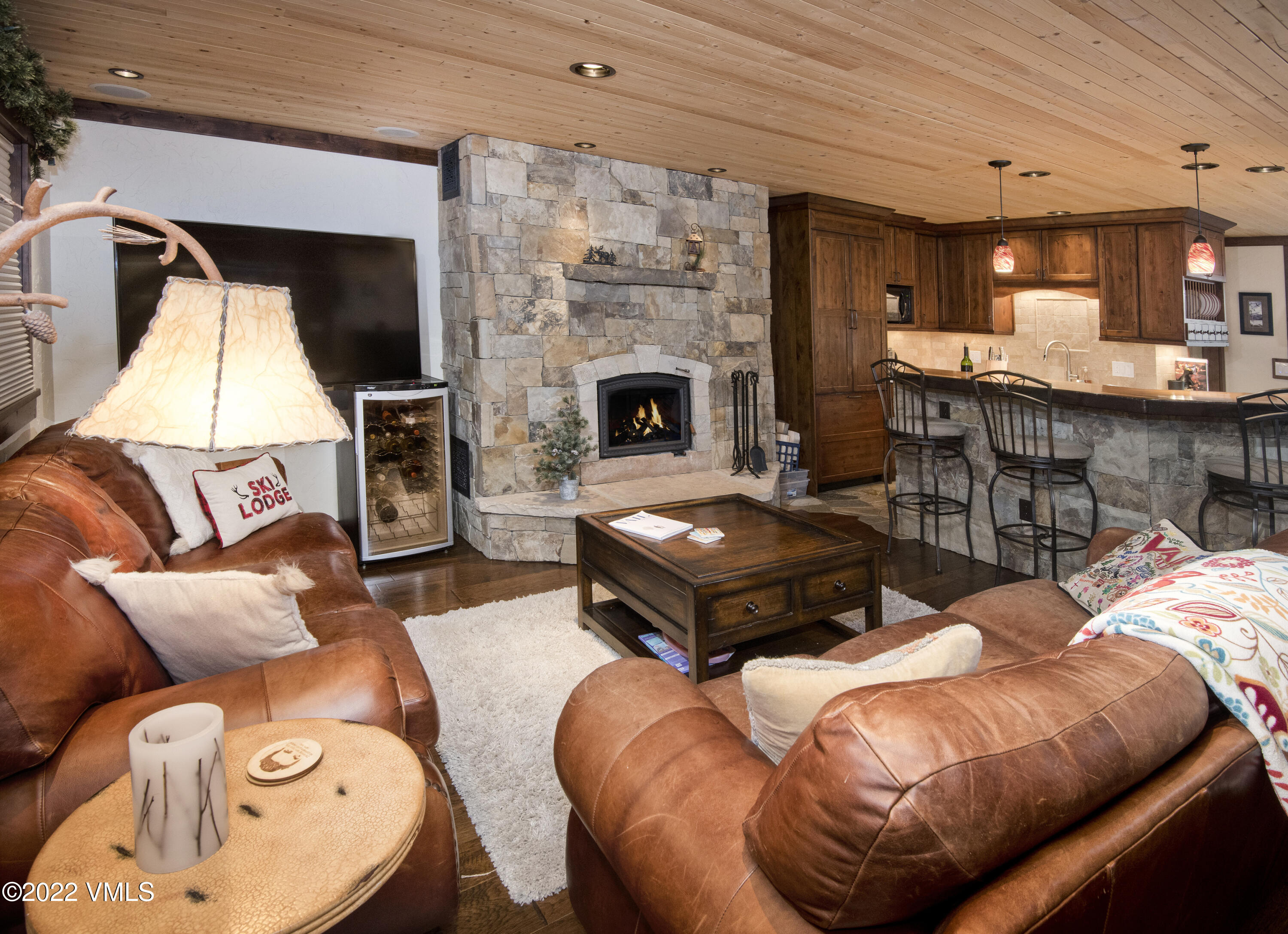 3910 Fall Line Drive, Unit 18 Vail, CO 81657 - Photo 12 of 45 BoothFallCrk-18_09_50