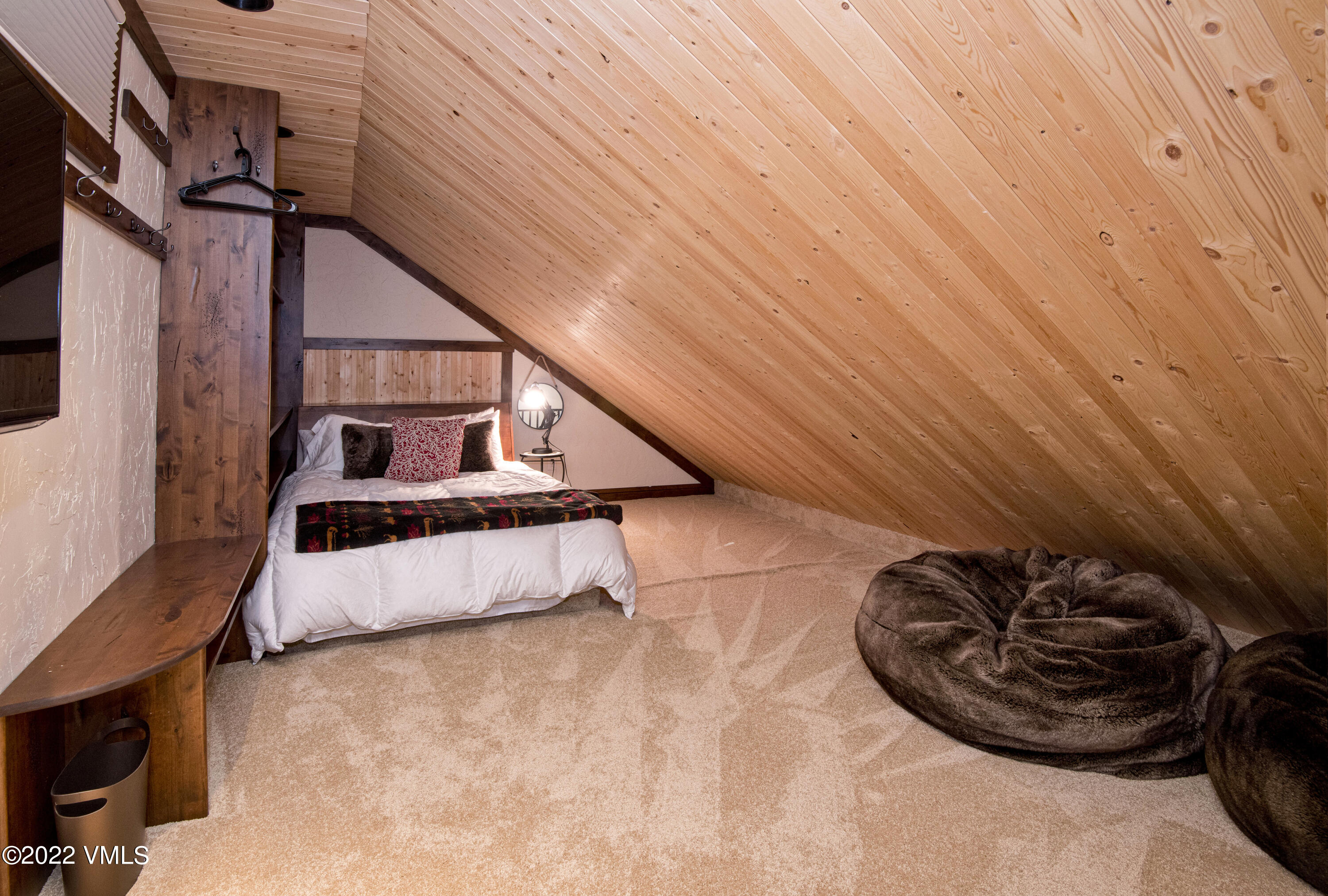 3910 Fall Line Drive, Unit 18 Vail, CO 81657 - Photo 38 of 45 BoothFallCrk-18_37_50