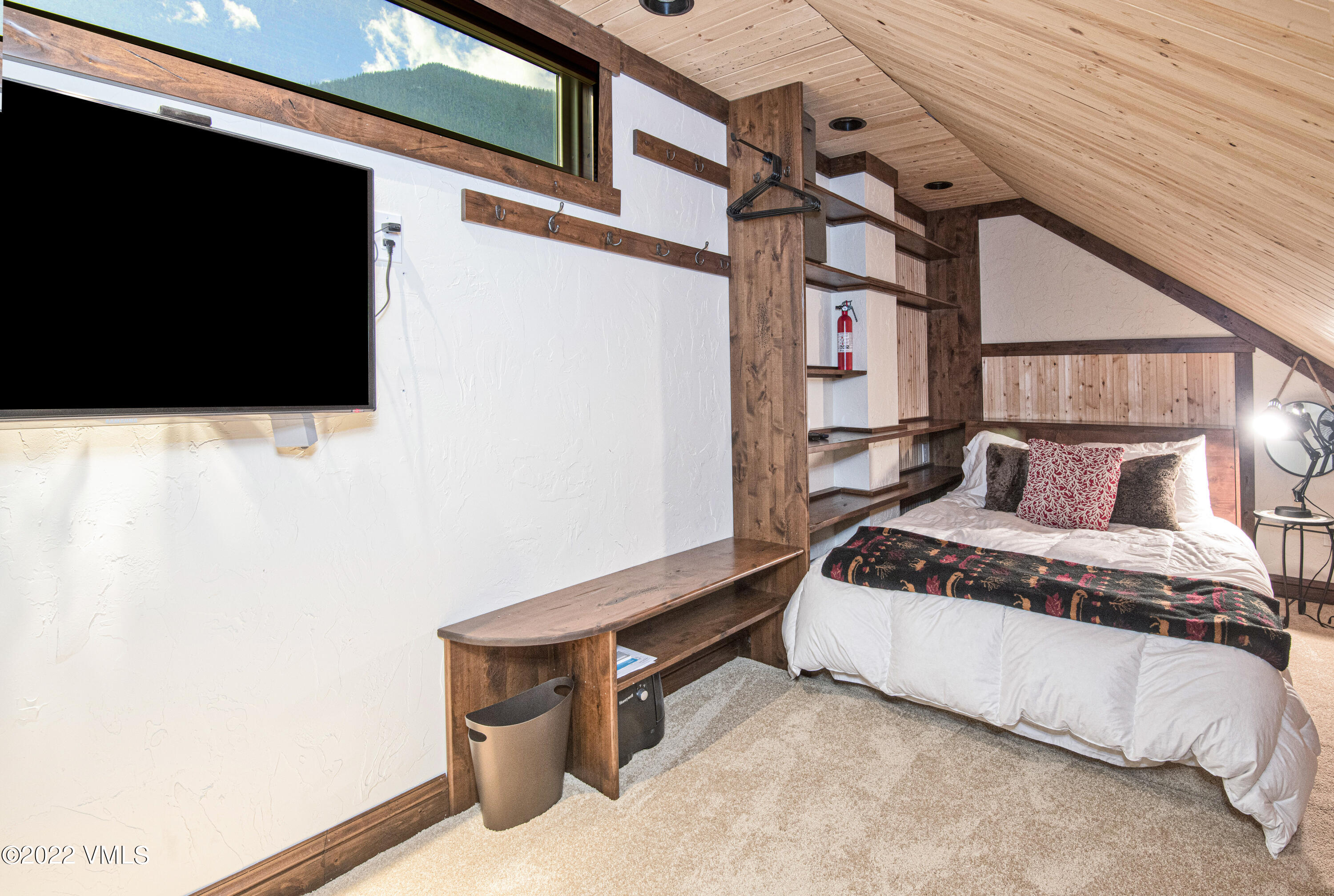 3910 Fall Line Drive, Unit 18 Vail, CO 81657 - Photo 39 of 45 BoothFallCrk-18_39_50