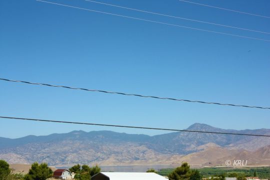 4572 Brooks Road Weldon, CA 93283 - Photo 23 of 26 a view of a room