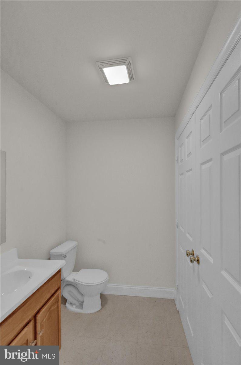 154 Front Street Akron, PA 17501 - Photo 11 of 25