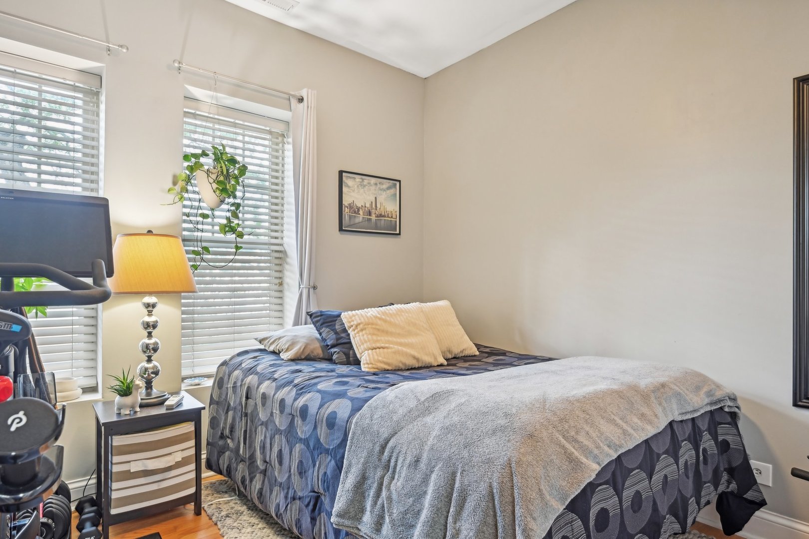 4157 North Bernard Street, Unit 2 Chicago, IL 60618 - Photo 13 of 18