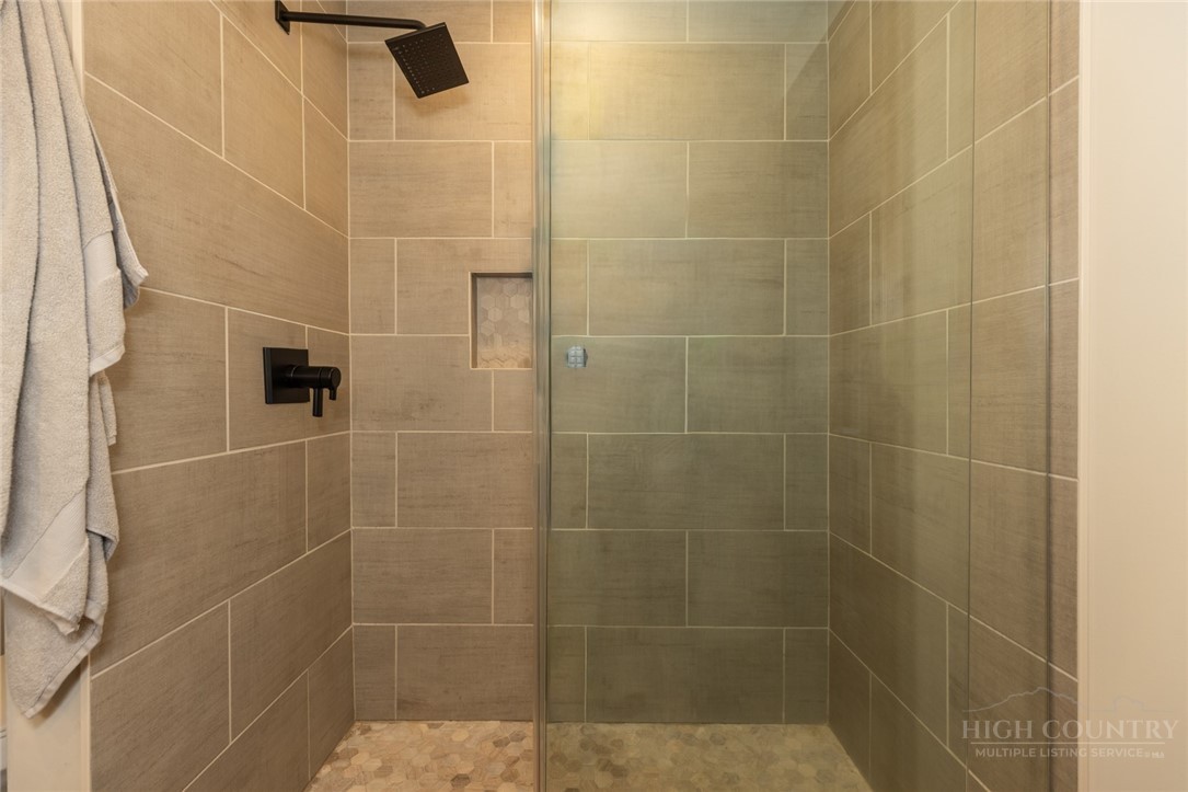 340 Horseshoe Ridge Road West Deep Gap, NC 28618 - Photo 20 of 38 Gallery Image 20